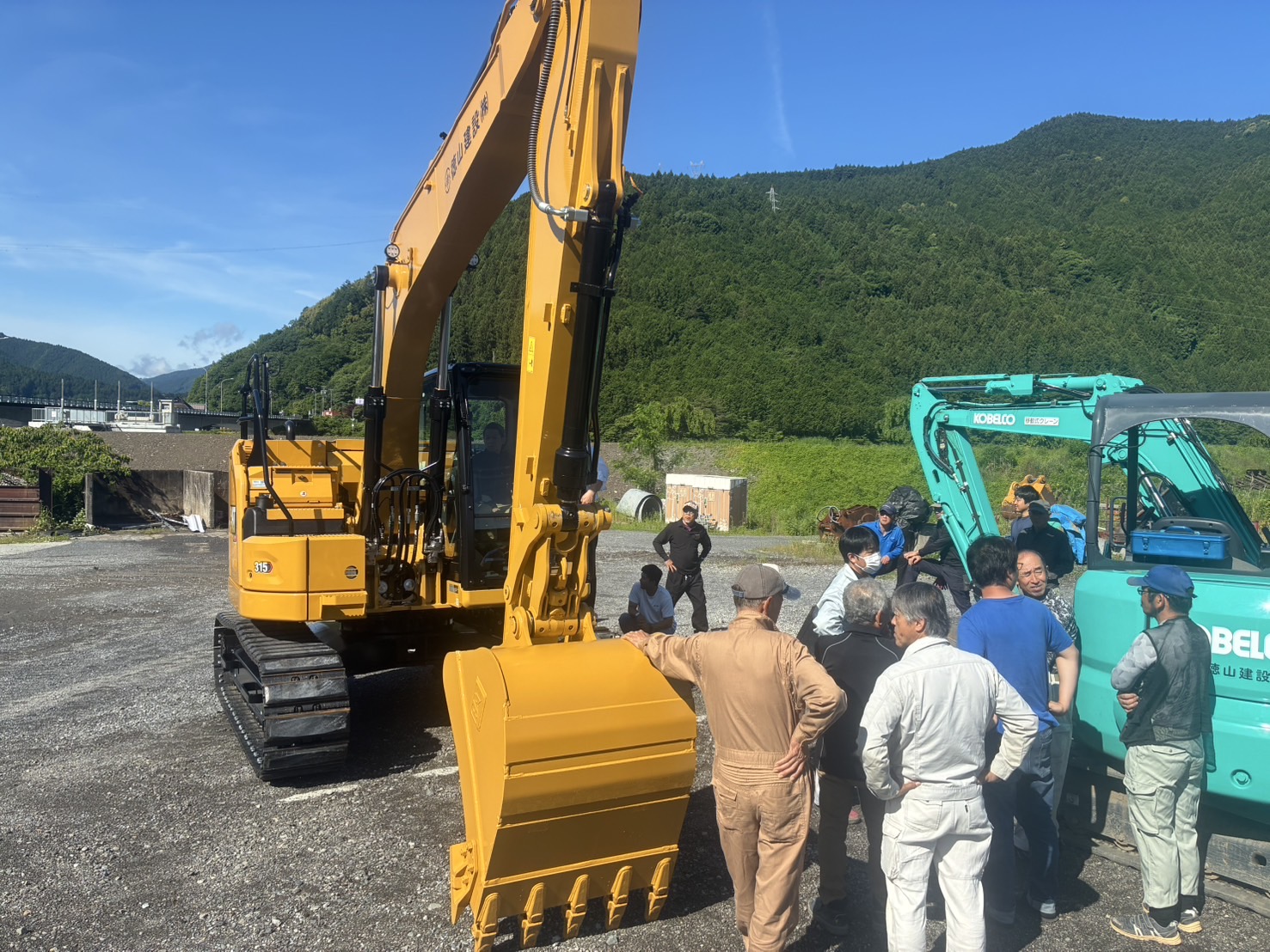 CAT315パワーショベル新車納車式